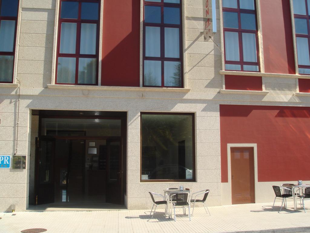Pension Residencial Platas O Pedrouzo Dış mekan fotoğraf