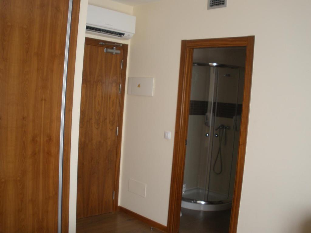 Pension Residencial Platas O Pedrouzo Oda fotoğraf